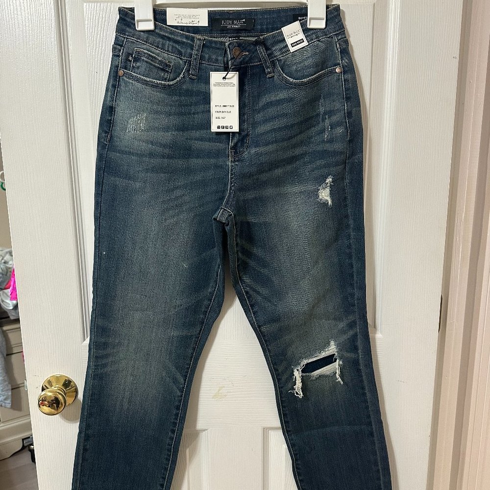 Judy Blue High Waist Boyfriend Fit Distressed Jeans NWT